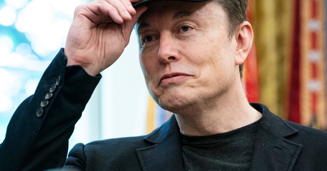 Featured image for Tesla's New Pay Plan Could Make Elon Musk the First Trillionaire