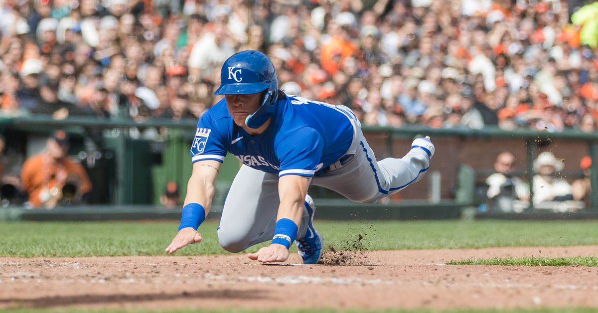 Featured image for "Royals stage impressive comeback to defeat Giants in MLB matchup"