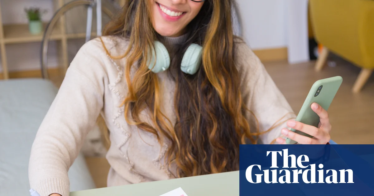 Featured image for Organization and activity linked to increased longevity, study shows