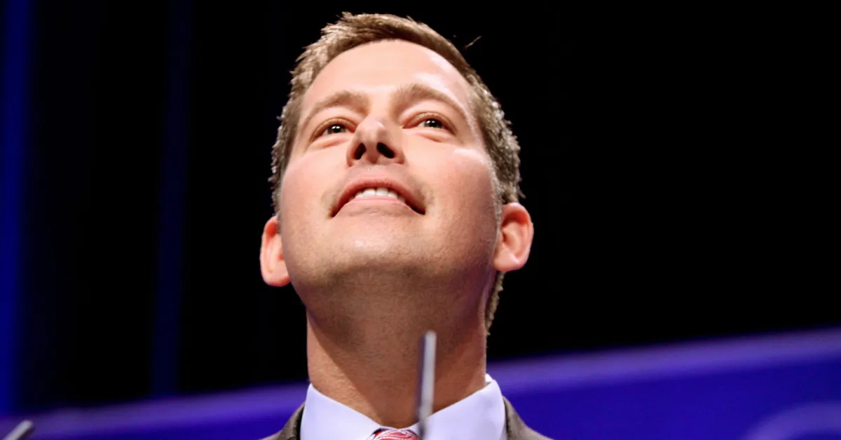 Featured image for White House Plans to Roll Back Fuel Economy Standards Amid Affordability Concerns