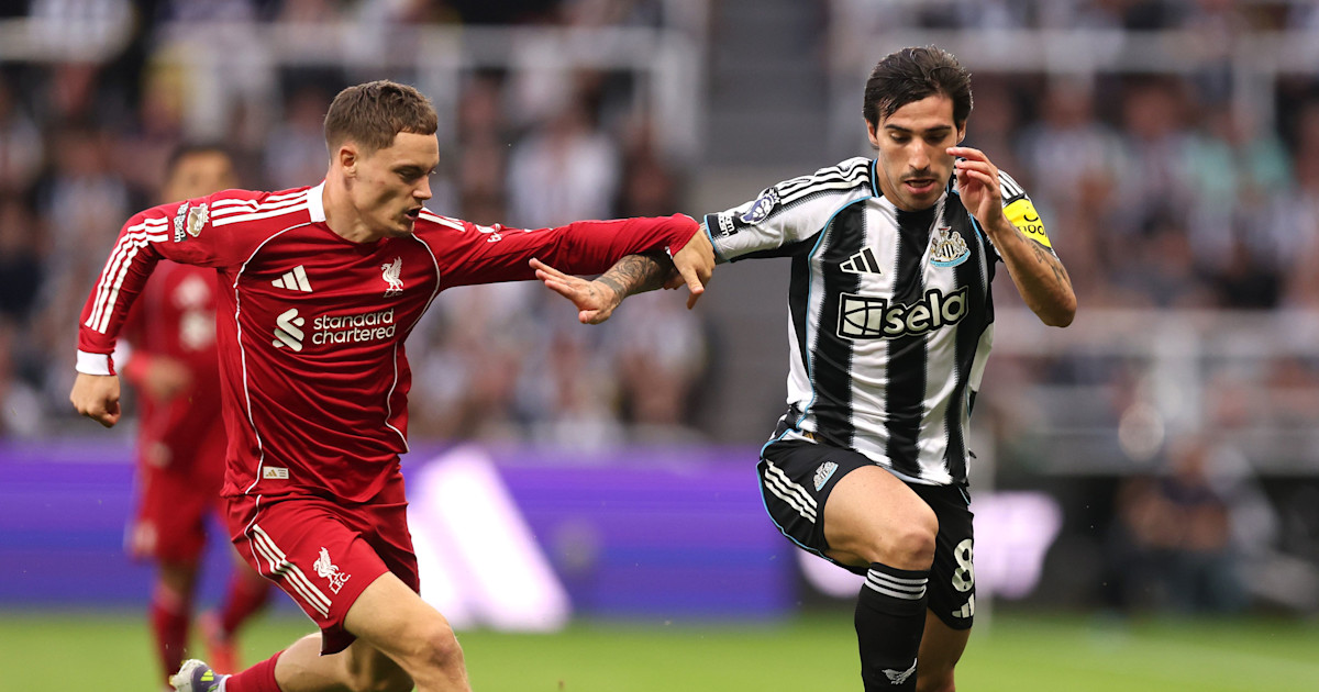 Featured image for Liverpool Edges Past Newcastle in Thrilling Match