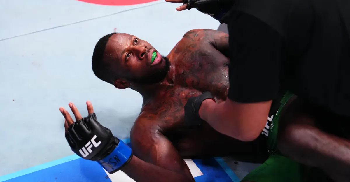 Featured image for Bonfim's Stunning Knee KO Highlights UFC Fight Night