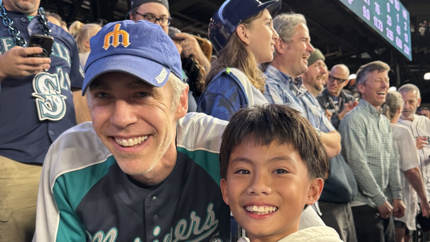 Featured image for Mariners Fan Gifts Historic Ball to Young Stranger