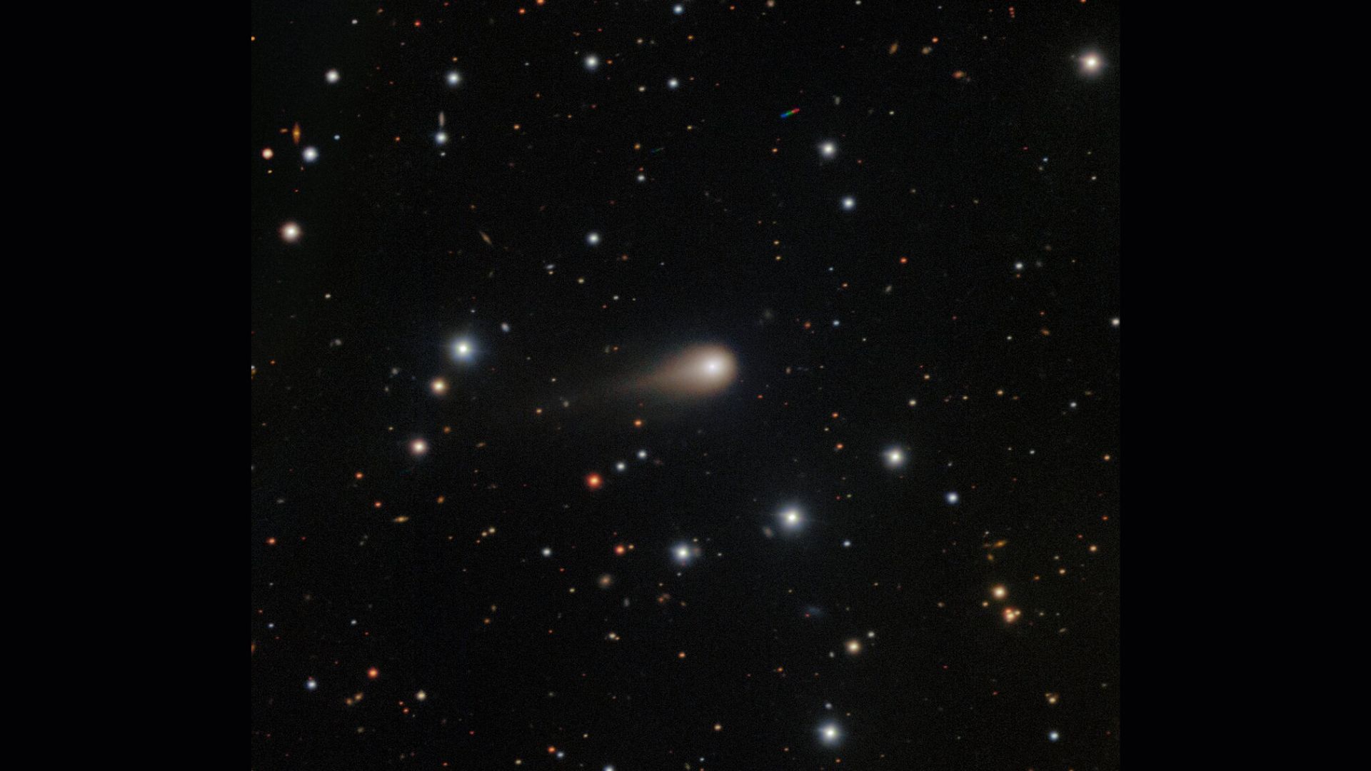 Featured image for Scientists Investigate the Green Glow of Interstellar Comet 3I/ATLAS