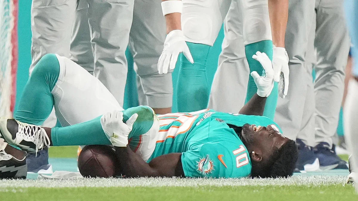 NFL Week 15 Injury Updates: Stroud Doubtful, Hill Questionable, Pickett's Status Unknown