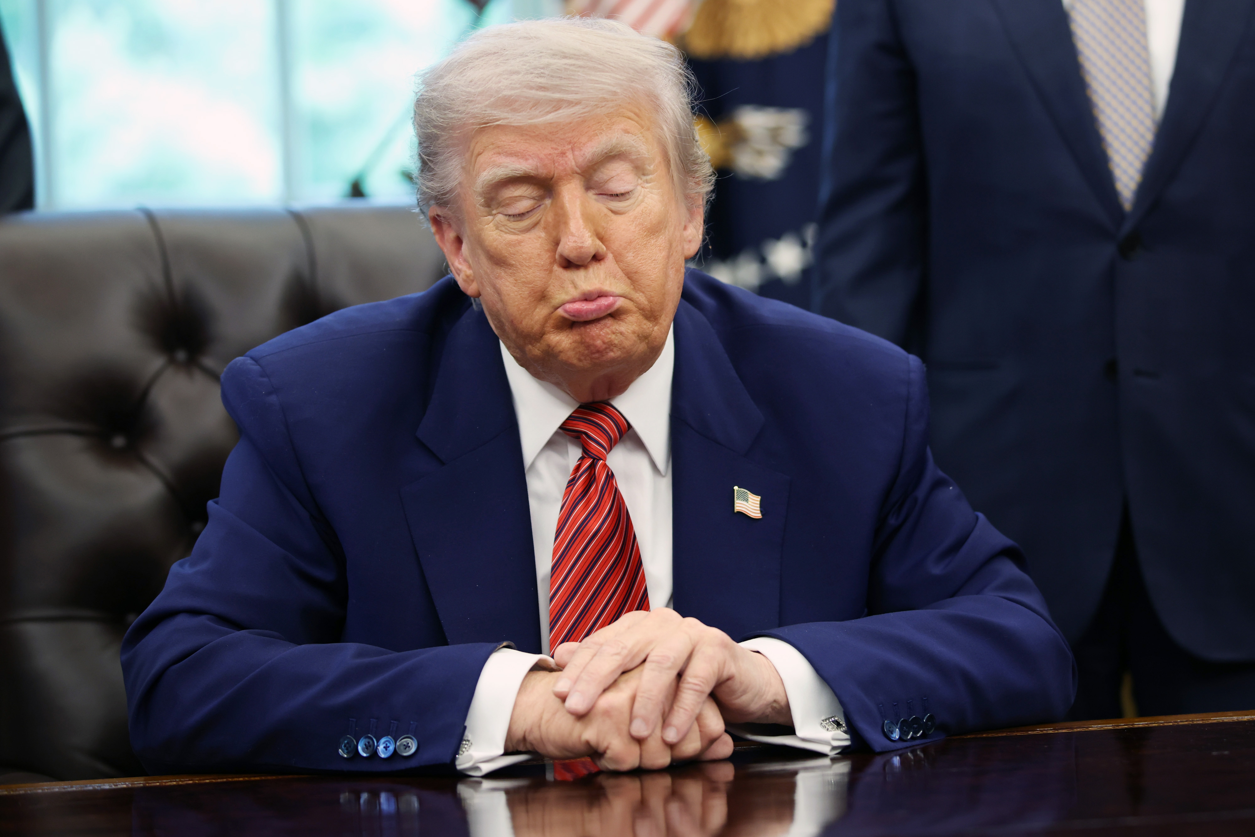 Featured image for Trump Criticizes Wall Street's 'TACO' Trade and Tariff Negotiations