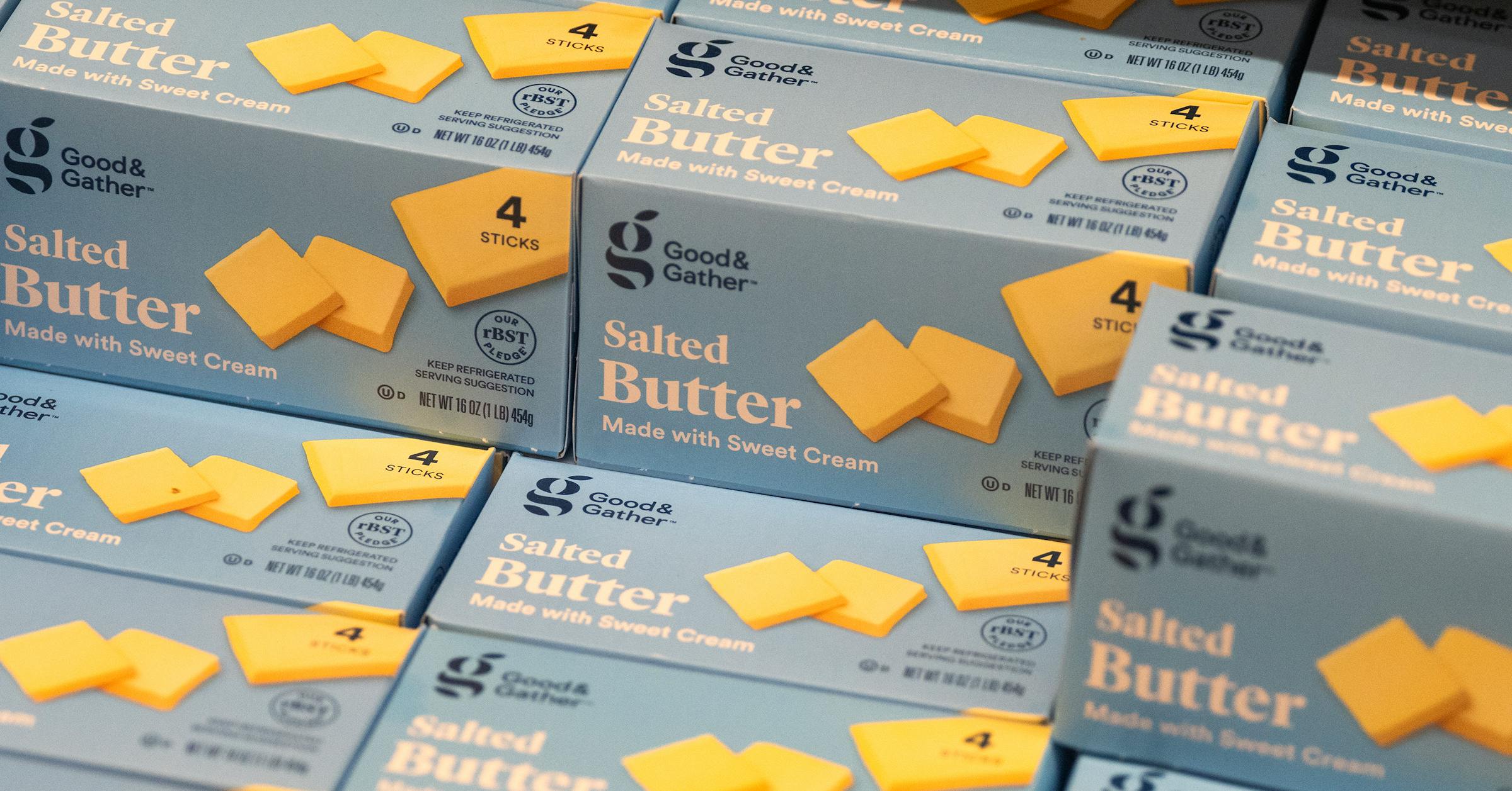 Featured image for Major Retailers Offer Cheaper Thanksgiving Deals Amid Budget Concerns