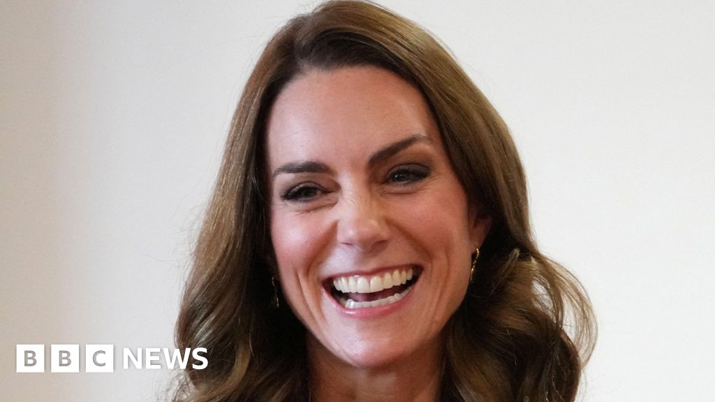 Featured image for Princess Kate urges parents to reduce screen time to strengthen family bonds