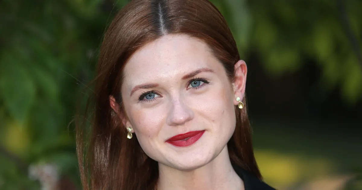 Featured image for 'Harry Potter' Actress Bonnie Wright Announces First Pregnancy