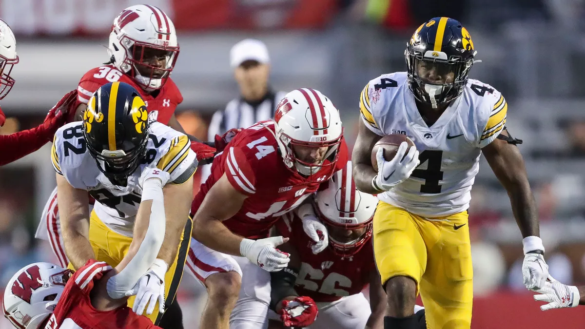 Featured image for Iowa Hawkeyes Look to Extend Winning Streak Against Minnesota