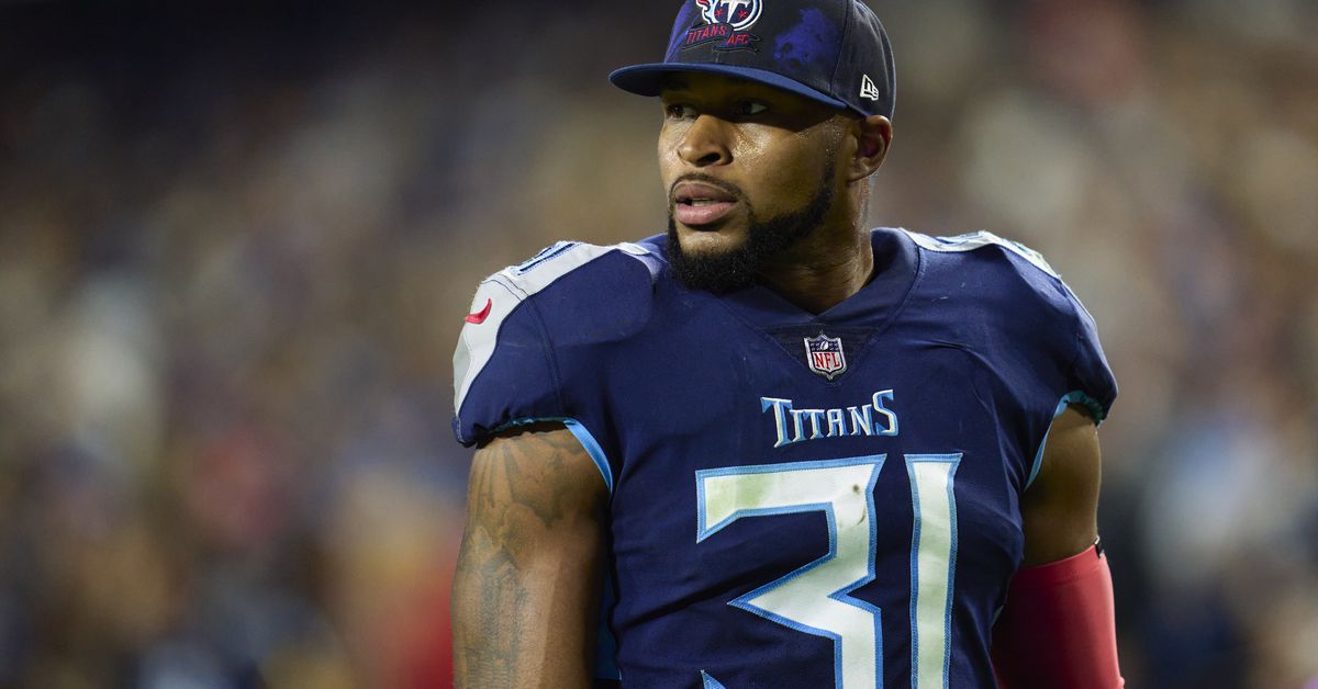 Featured image for Titans OTAs: Byard and Fulton absent, Tannehill leads QBs, Wyatt answers fan questions, and Molden may solve safety issues.