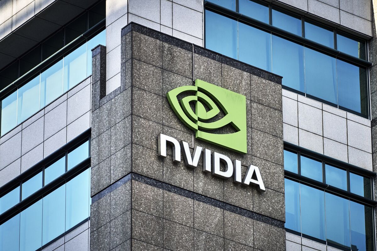 Featured image for China Summons Nvidia Over Security Concerns in H20 AI Chips