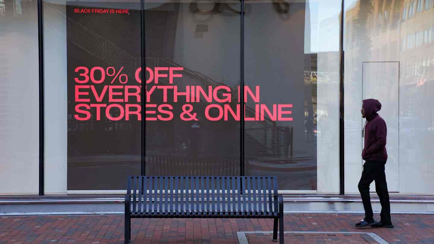 Featured image for Cyber Monday set to break spending records amid economic uncertainty
