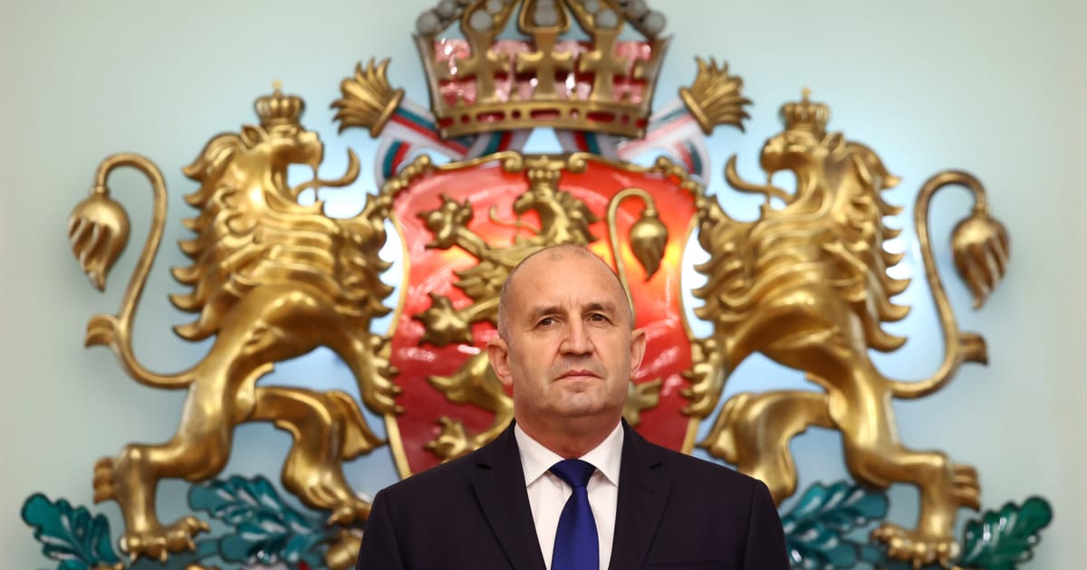 Featured image for Bulgaria Embraces the Euro Amid Political Changes