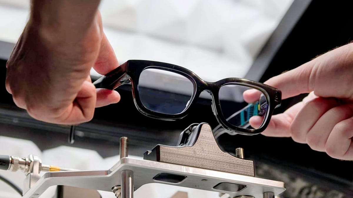 Featured image for Magic Leap and Google Unveil New Android XR Smart Glasses Prototype