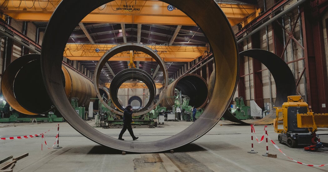 Featured image for World Bank predicts slow global growth due to interest rates, inflation, and pandemic aftermath.