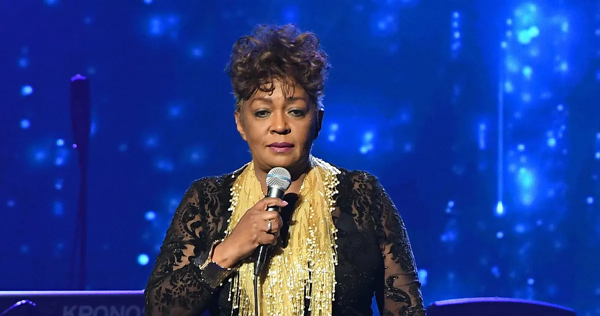 Featured image for Anita Baker Stands Up to Cyber Bullies and Babyface Fans on Twitter