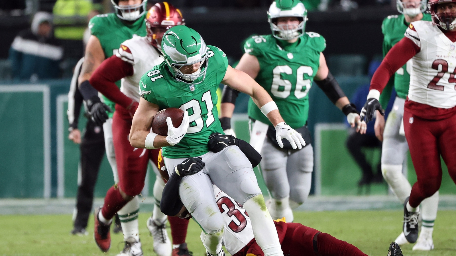 Featured image for Eagles' Backup Plan Fails in 24-17 Loss to Commanders, Ending NFC No. 2 Seed Hope