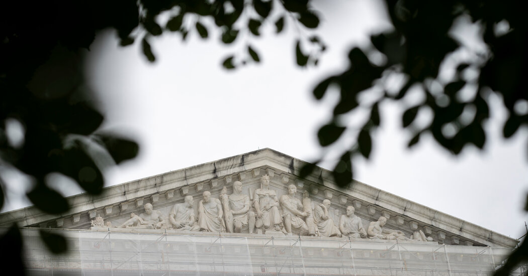 Featured image for Supreme Court Rules Trump Can Fire FTC Commissioner