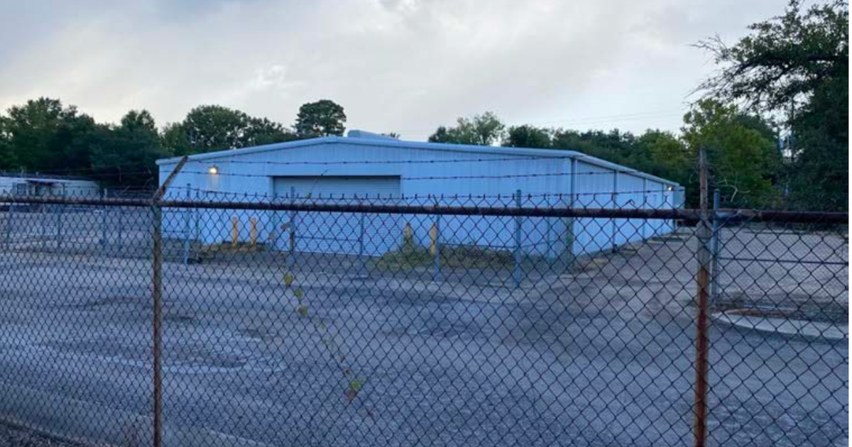 Featured image for "Feds Investigate Baton Rouge Police Torture Allegations in 'Brave Cave' and 'Torture Warehouse'"