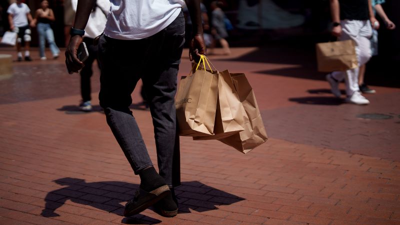 Featured image for US Economy Accelerates with 4.3% Growth in Q3 2025