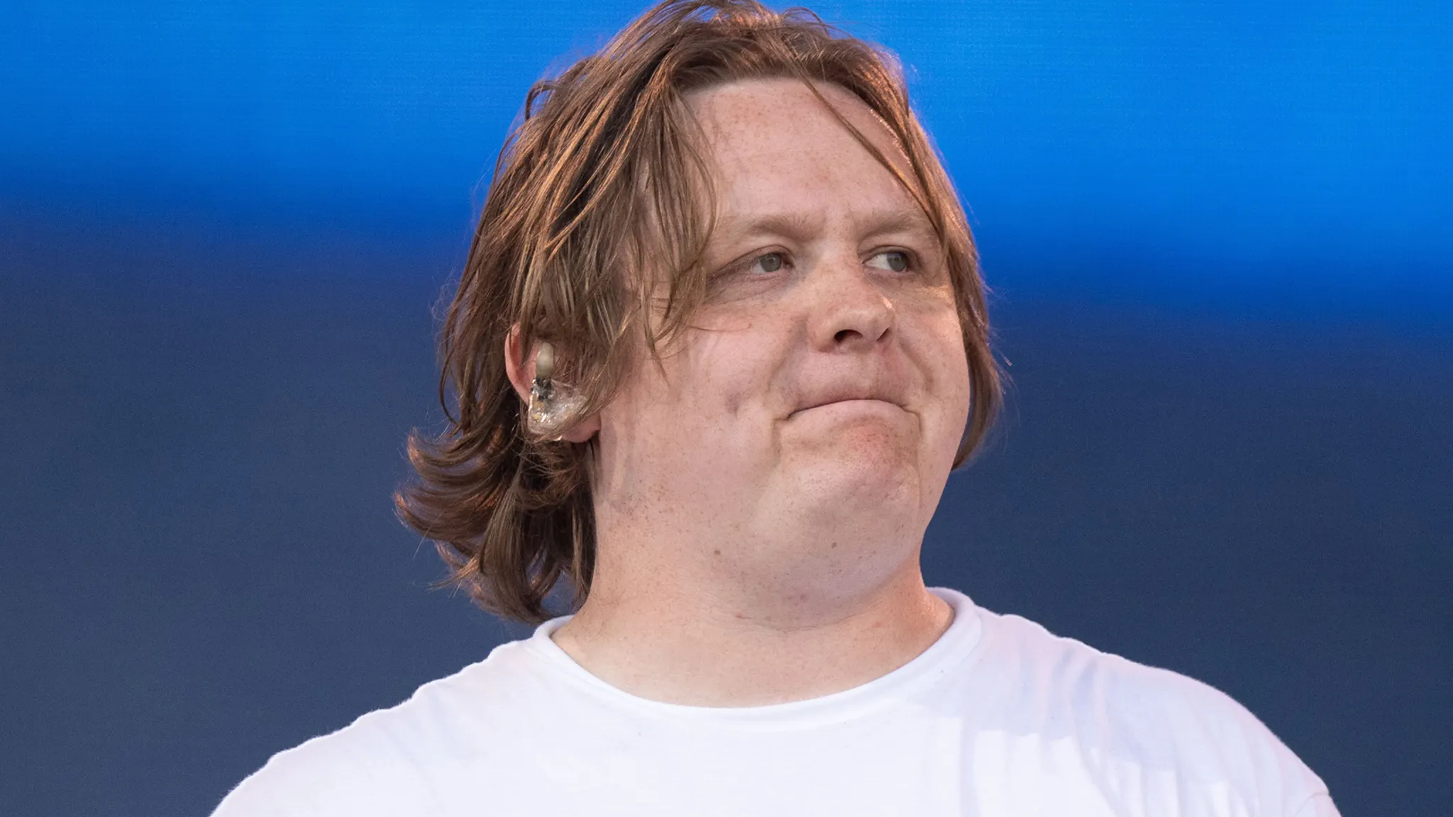 Featured image for Lewis Capaldi's Fans Rally Around Him Amid Mental Health Struggles and Tourette Symptoms at Glastonbury.