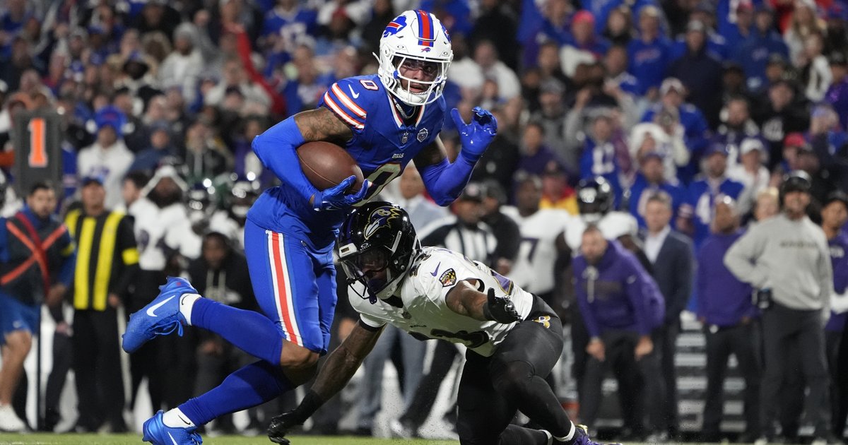 Featured image for Eagles acquire Jaire Alexander in trade with Ravens