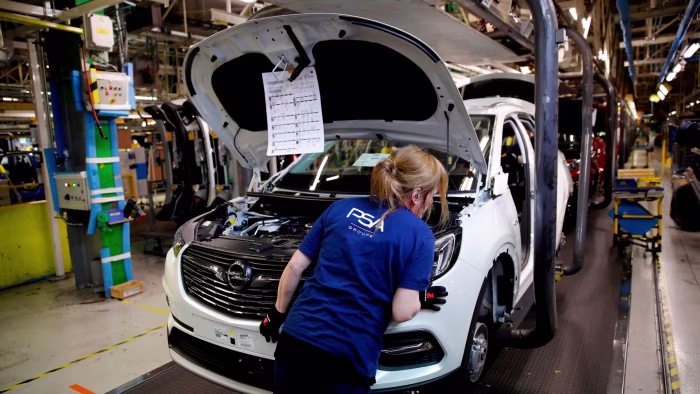 Featured image for EU's Engine Ban Reversal Boosts China's Auto Industry