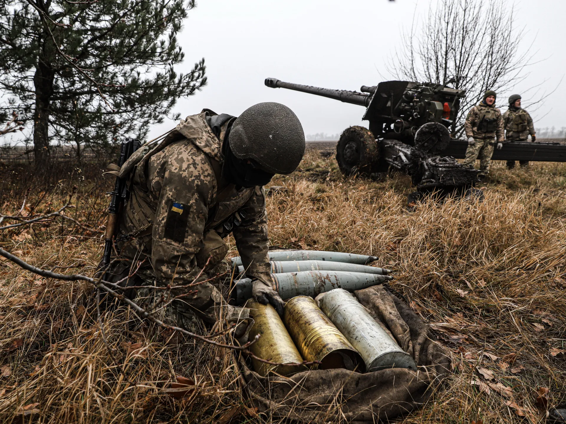 Featured image for EU Provides Ukraine with Ammunition Support Against Russian Aggression.