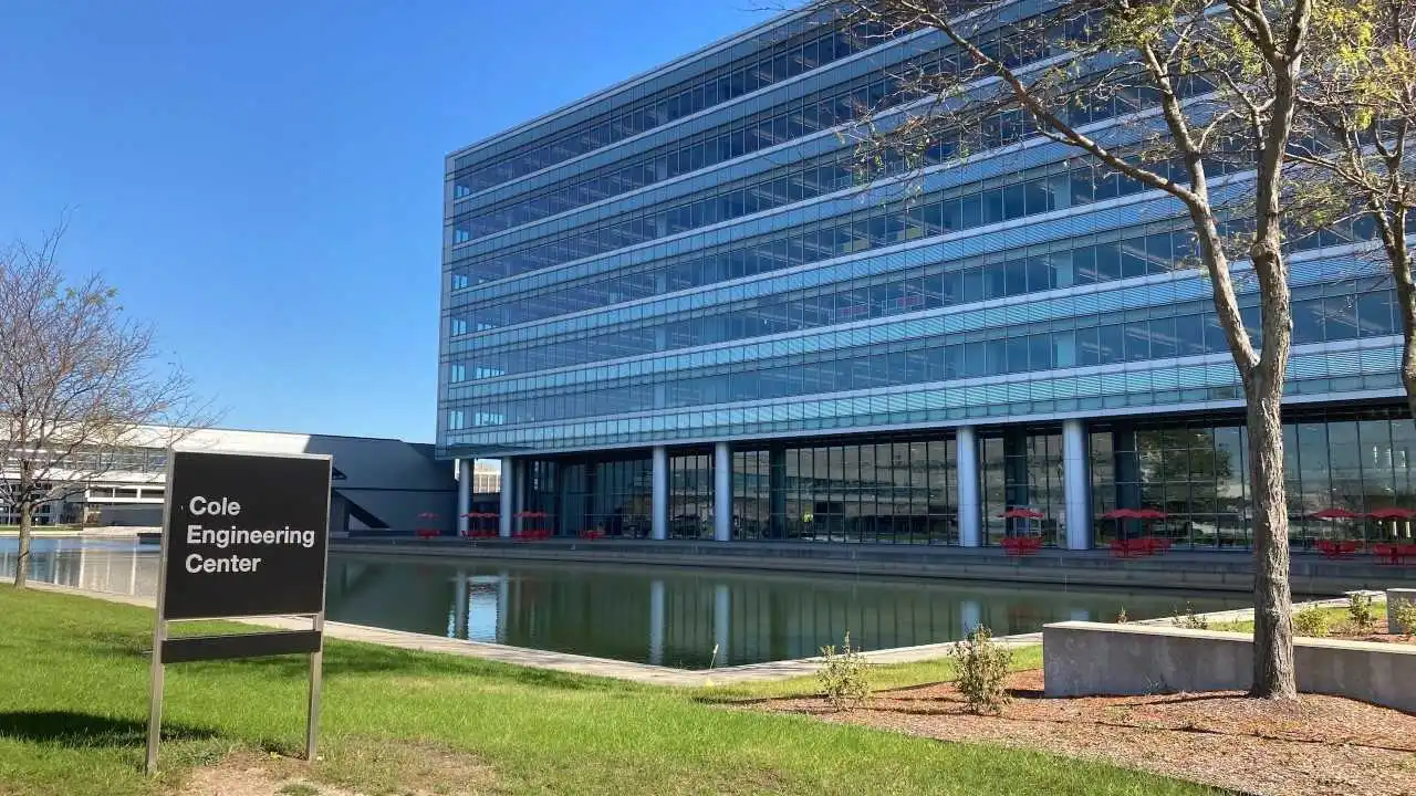 Featured image for GM slashes contract worker jobs in cost-cutting move.