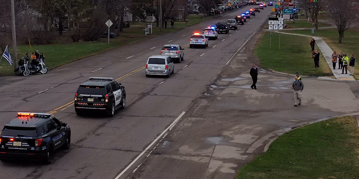Featured image for Wisconsin community unites to honor fallen police officers.