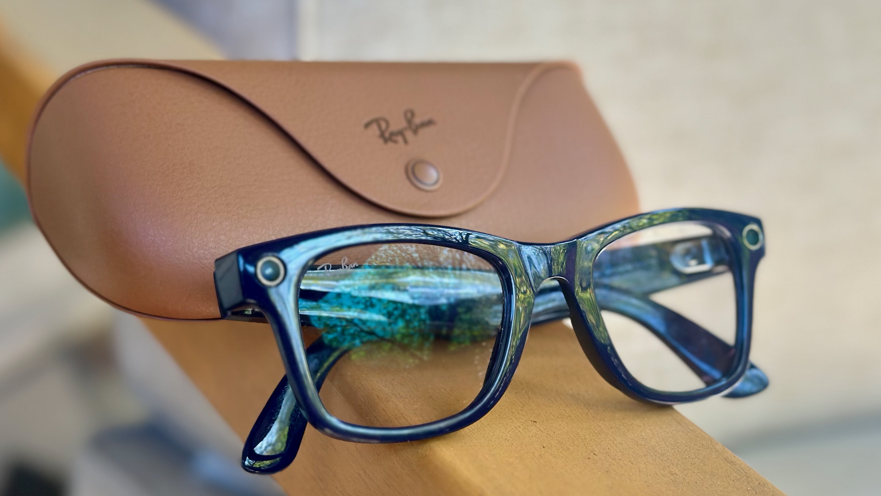 Featured image for Meta's New Ray-Ban Glasses Face Challenges Amid AI and Competition