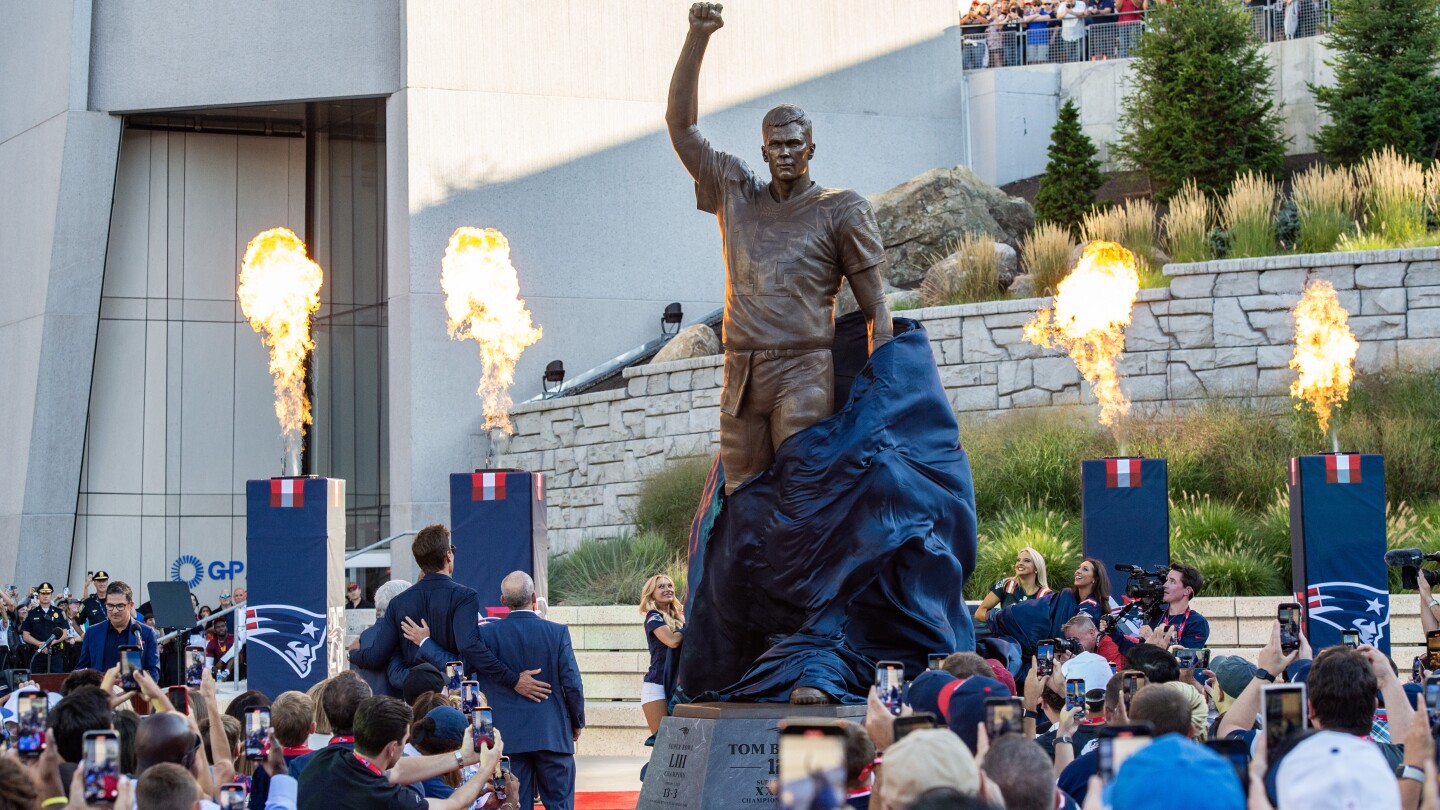 Featured image for Tom Brady's 12ft statue unveiled outside Gillette Stadium