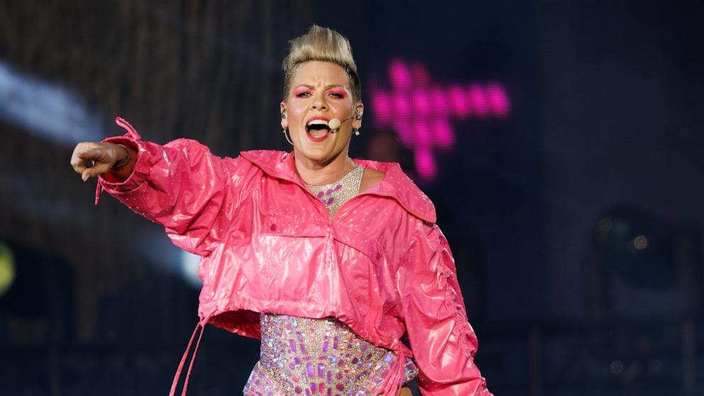 Featured image for Pink Responds Gracefully to Age-Shaming Troll