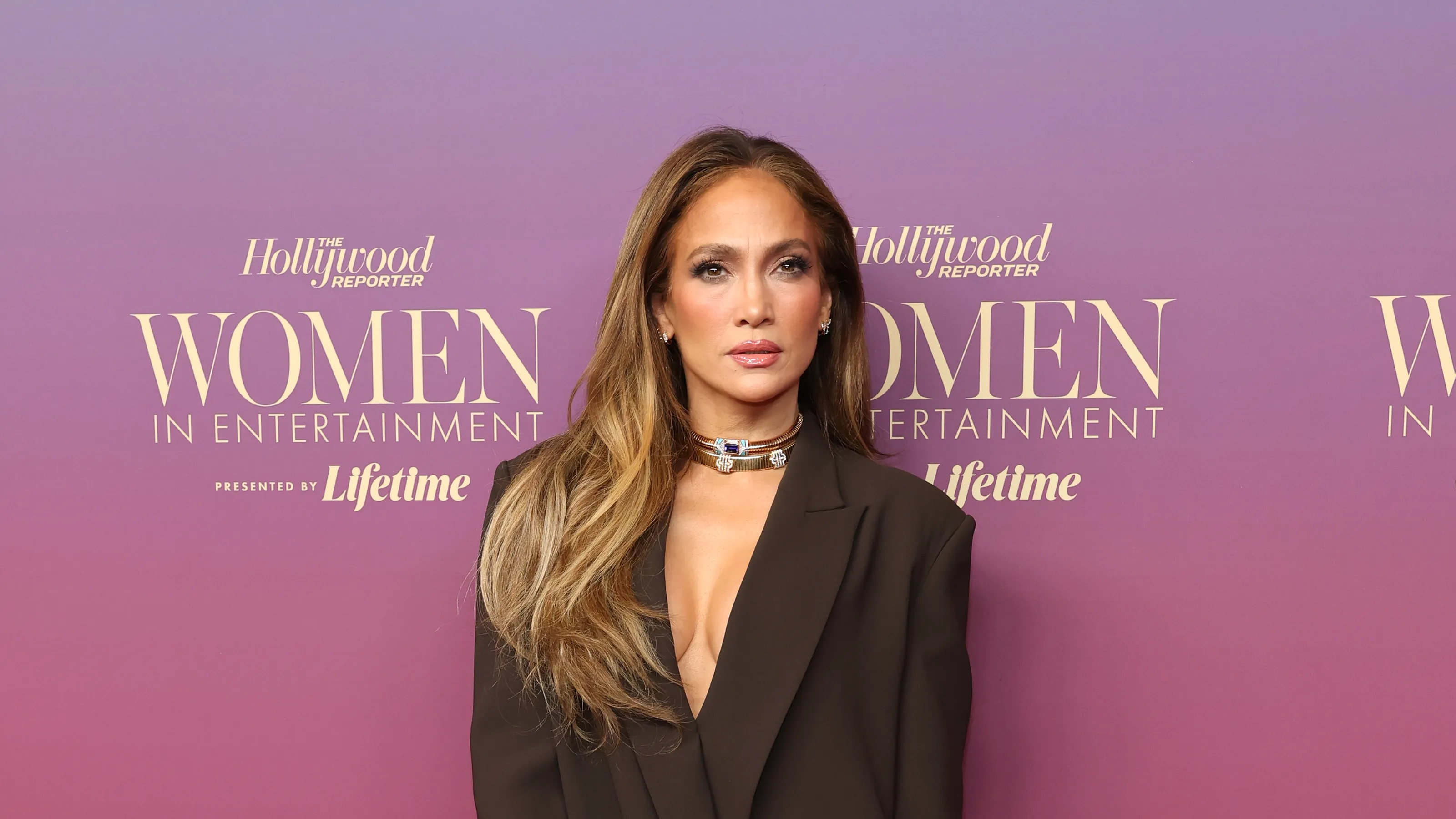 Featured image for Jennifer Lopez's Bold Style and Love Life Revealed