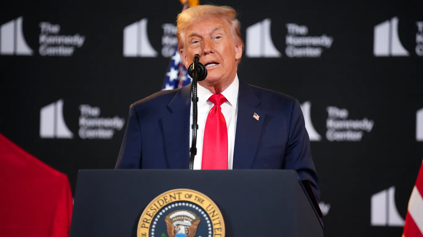 Featured image for Redistricting Battles: Trump’s Plans and GOP Strategies in the Midterms