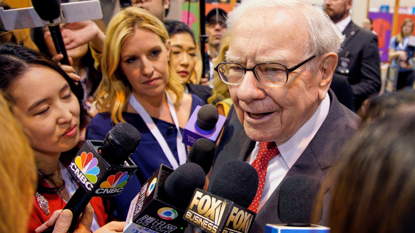 Featured image for Warren Buffett's Retirement Marks the End of an Era in Investment Wisdom