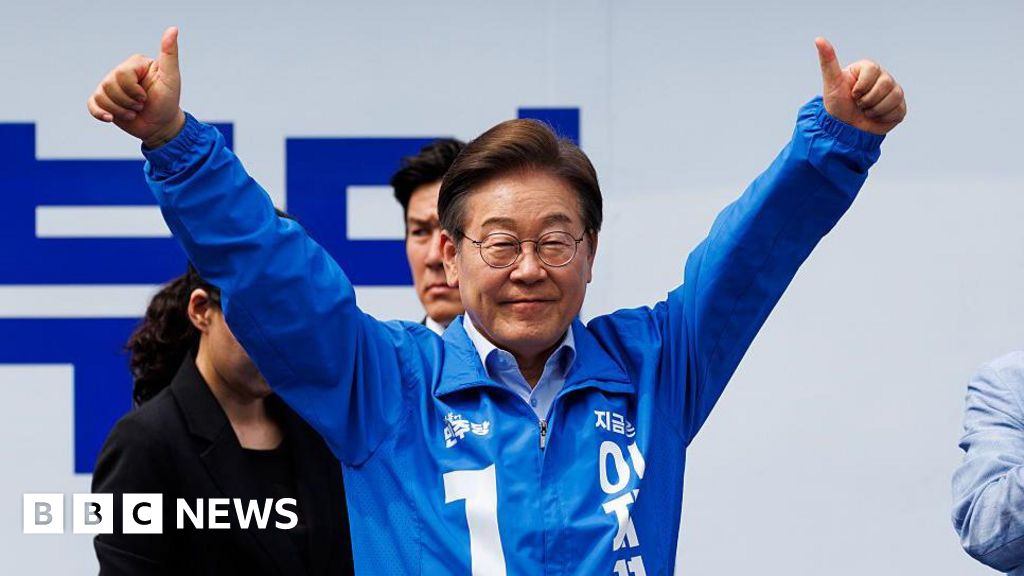 Featured image for Lee Jae-myung Maintains Lead Ahead of South Korea's Presidential Election