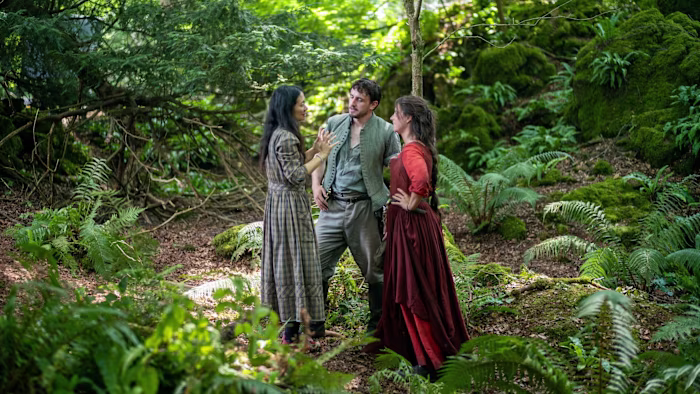 Featured image for Chloé Zhao and Cast Celebrate 'Hamnet' as a Shakespearean Masterpiece