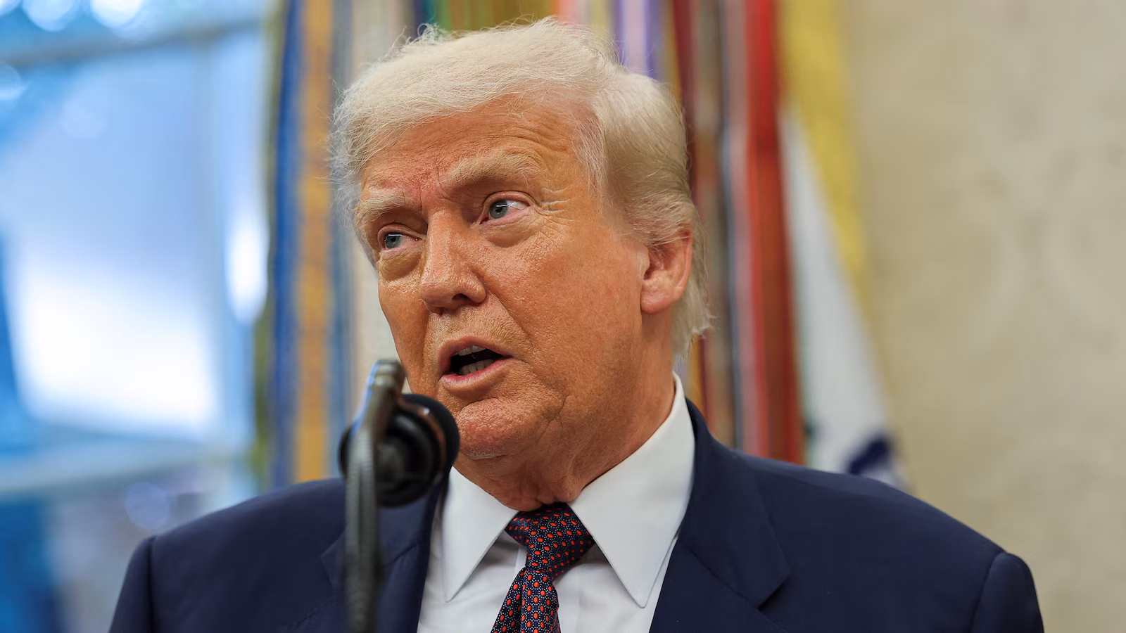 Featured image for Trump Initiates Census Changes to Exclude Undocumented Immigrants Amid Redistricting