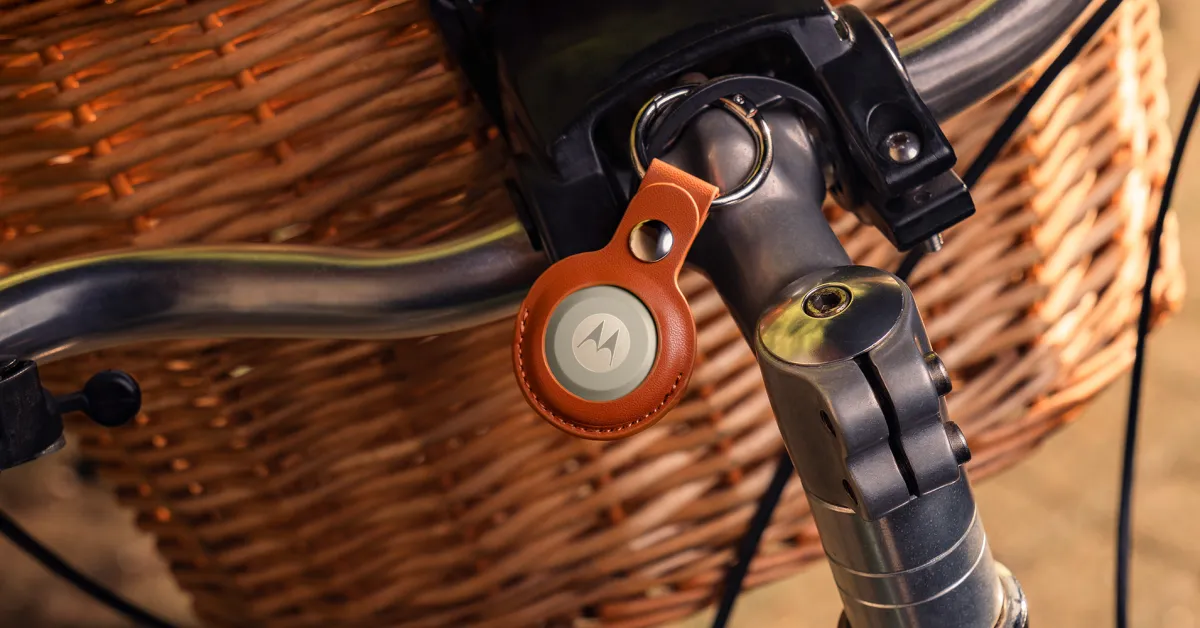 Featured image for Motorola's Moto Tag 2 and Moto Watch Enhance Tracking and Fitness Features