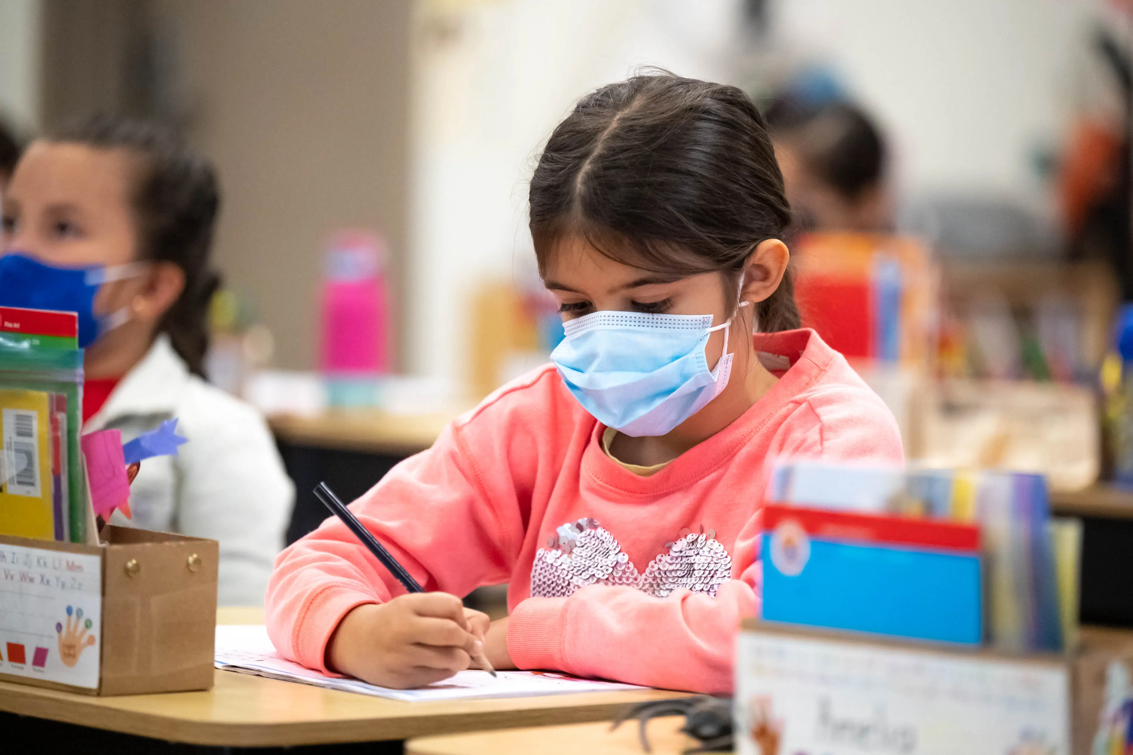Featured image for "Maryland Elementary School Implements N95 Mask Mandate for Third-Graders Amid COVID Concerns"