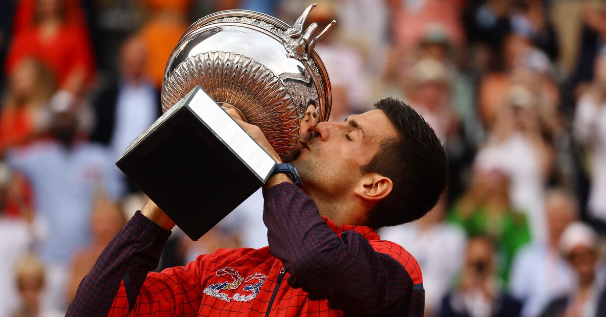 Featured image for Novak Djokovic Claims 23rd Grand Slam Title at French Open
