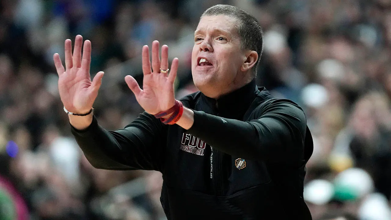 Featured image for March Madness Madness: Trash Talk and Motivation in Fairleigh Dickinson vs. Florida Atlantic Game