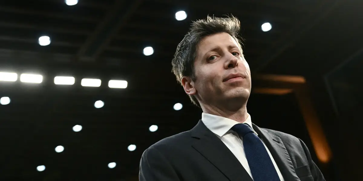 Featured image for OpenAI CEO Denies Meta's $100M AI Talent Poaching Offers