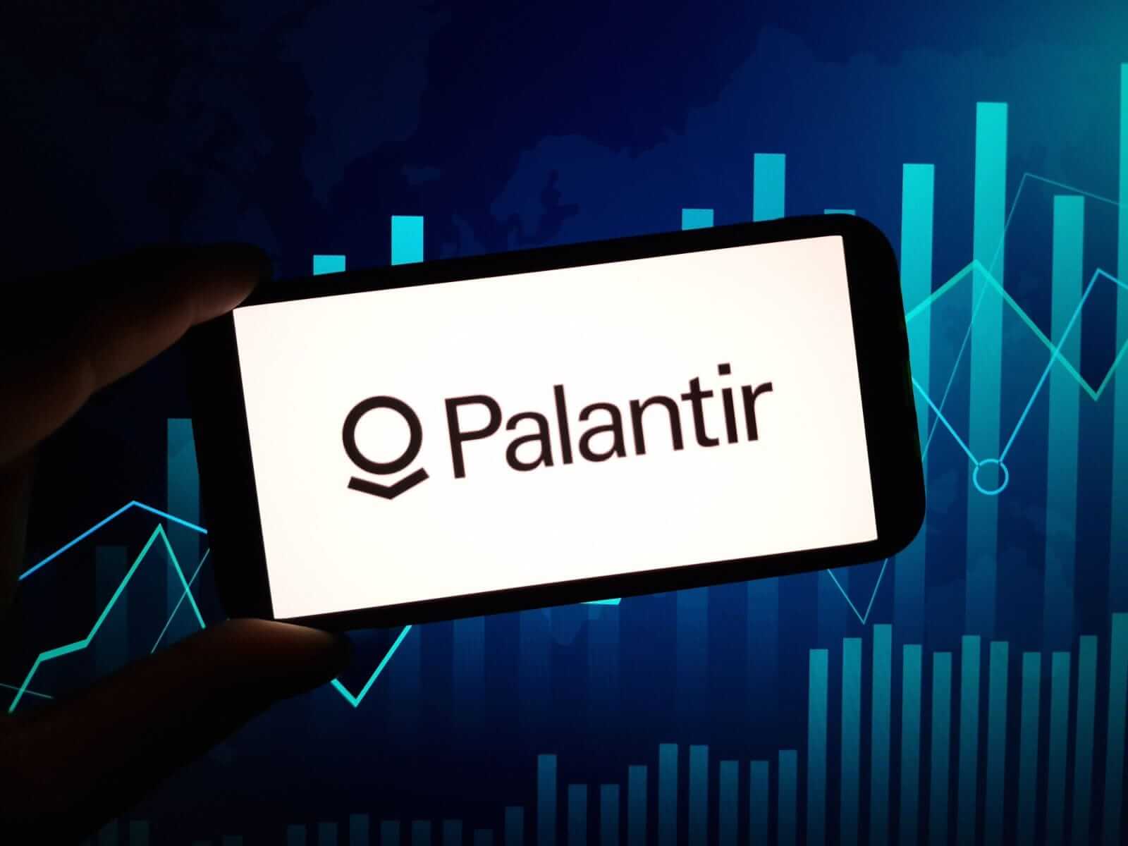 Featured image for Palantir Stock Declines: Should Investors Buy the Dip?