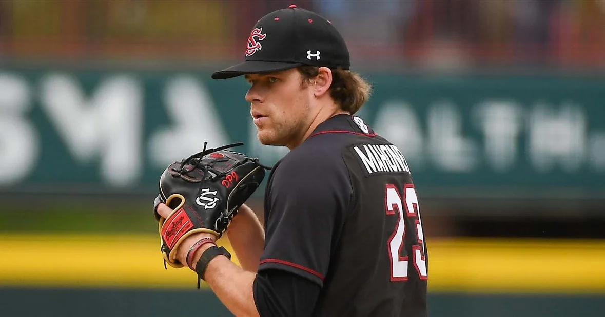 South Carolina Sweeps Missouri in Doubleheader on Military Appreciation Day.