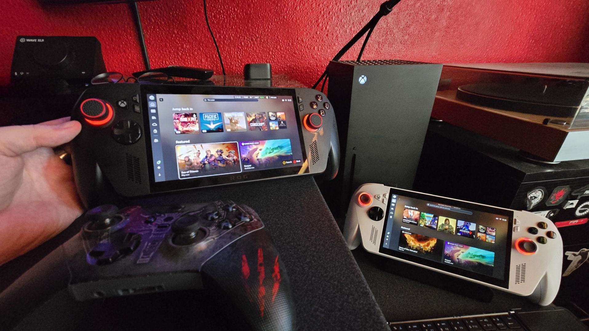 Featured image for Microsoft's Next-Gen Xbox to Offer Premium Gaming Experience with Full Library Access