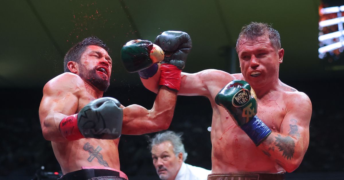 Featured image for Canelo Alvarez triumphs over John Ryder in historic homecoming bout.