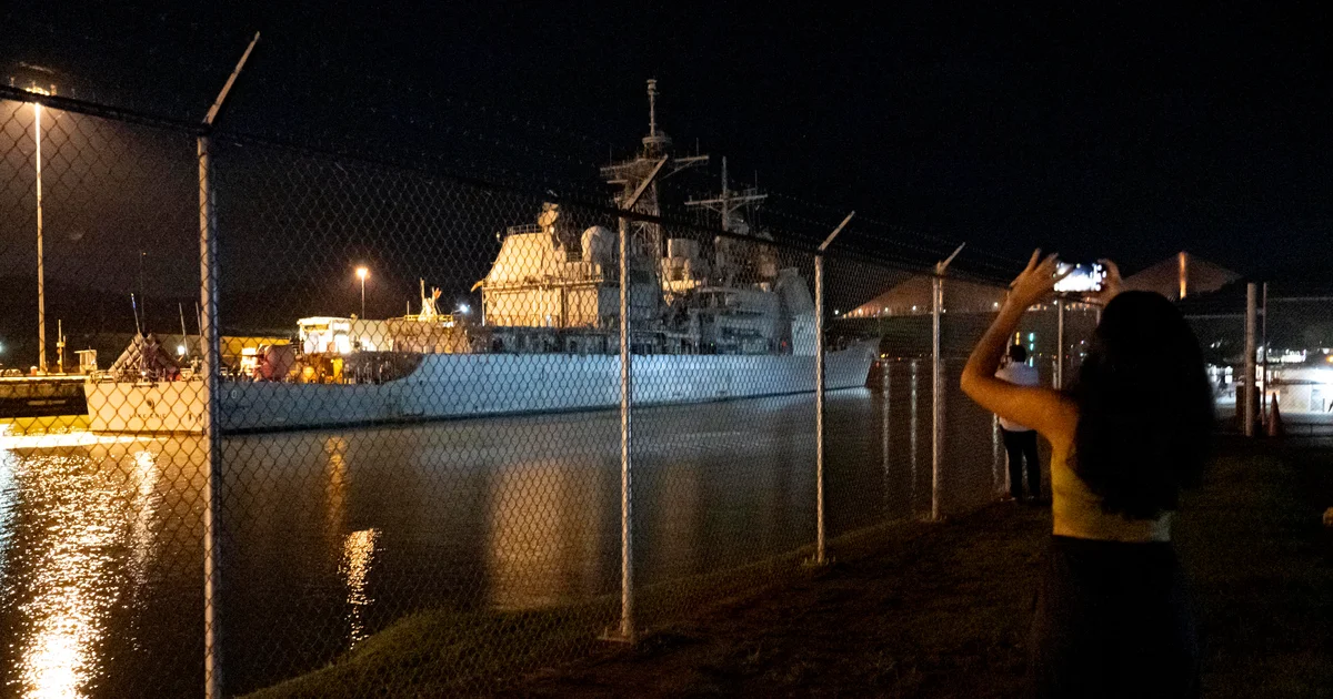 Featured image for US Deploys Warships to South America Amid Tensions with Venezuela